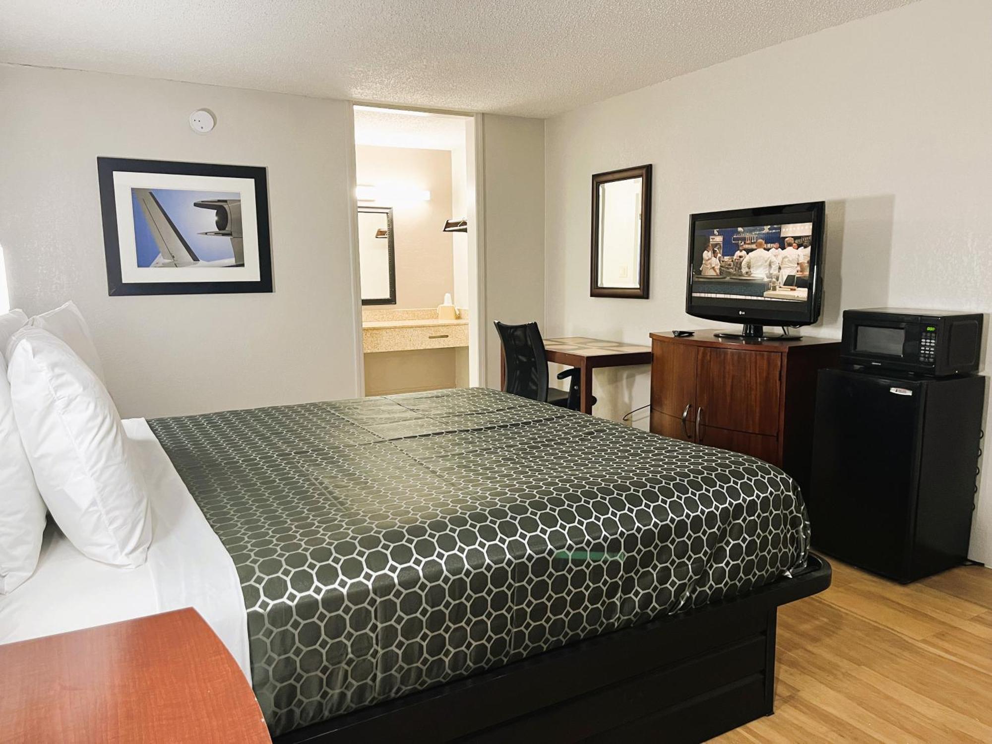 Budgetel Inn Phenix City Exterior foto